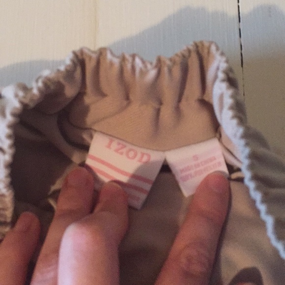 Izod pleated skirt built in shorts - Picture 3 of 5